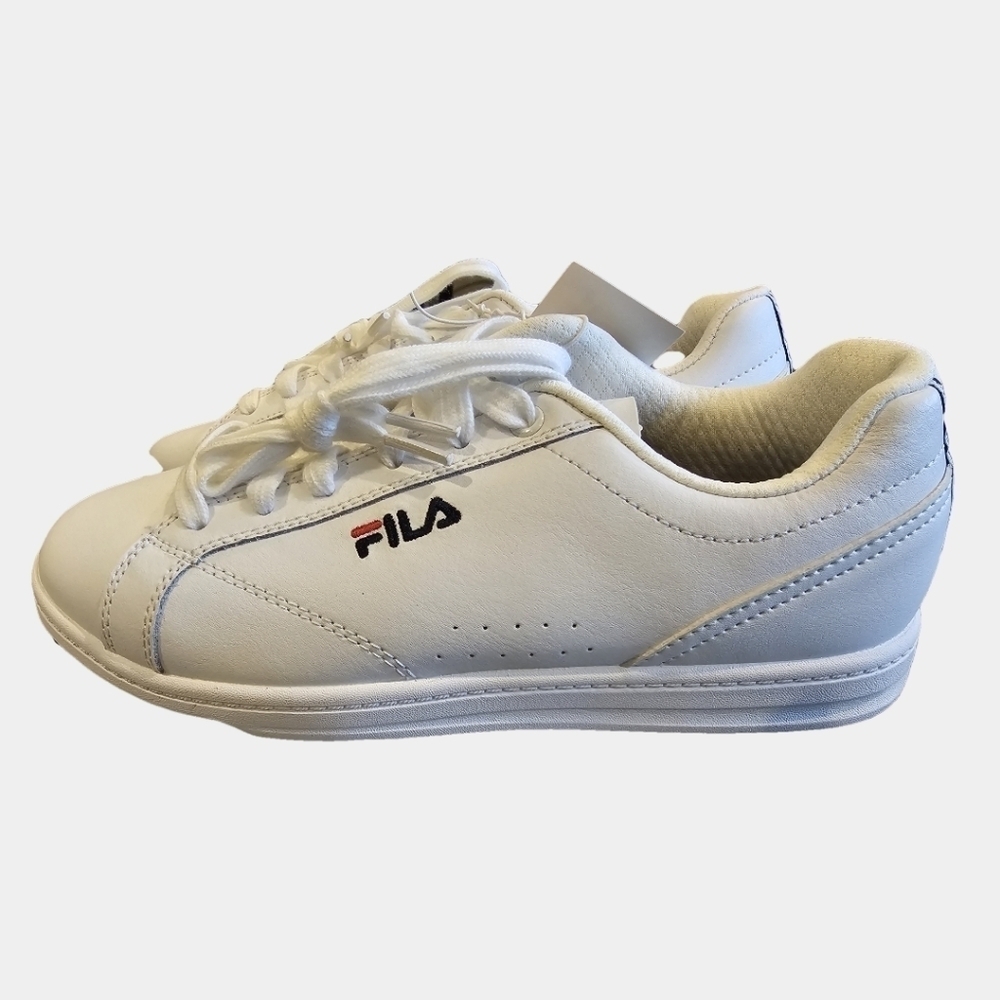 Fila Women's Reunion Casual Classic Laceup Sneakers Size 7 US